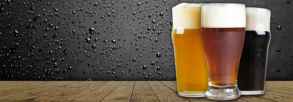 immagine di tre tipologie di birra servita nelle migliori birrerie artigianali a Roma